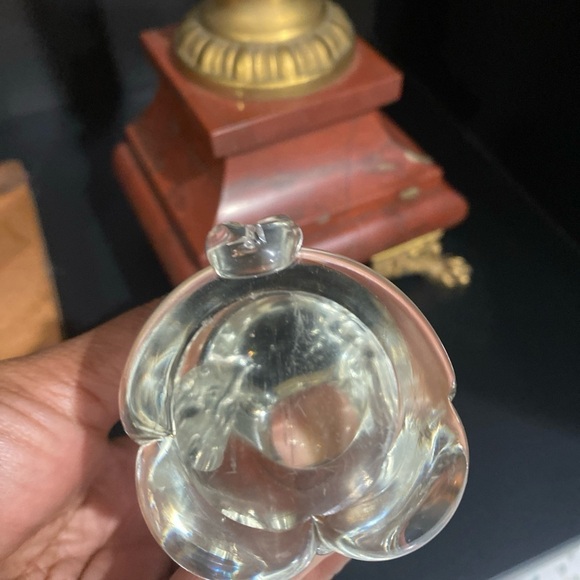 Clear Glass Basset Hound Dog Paperweight Vintage - Picture 4 of 4